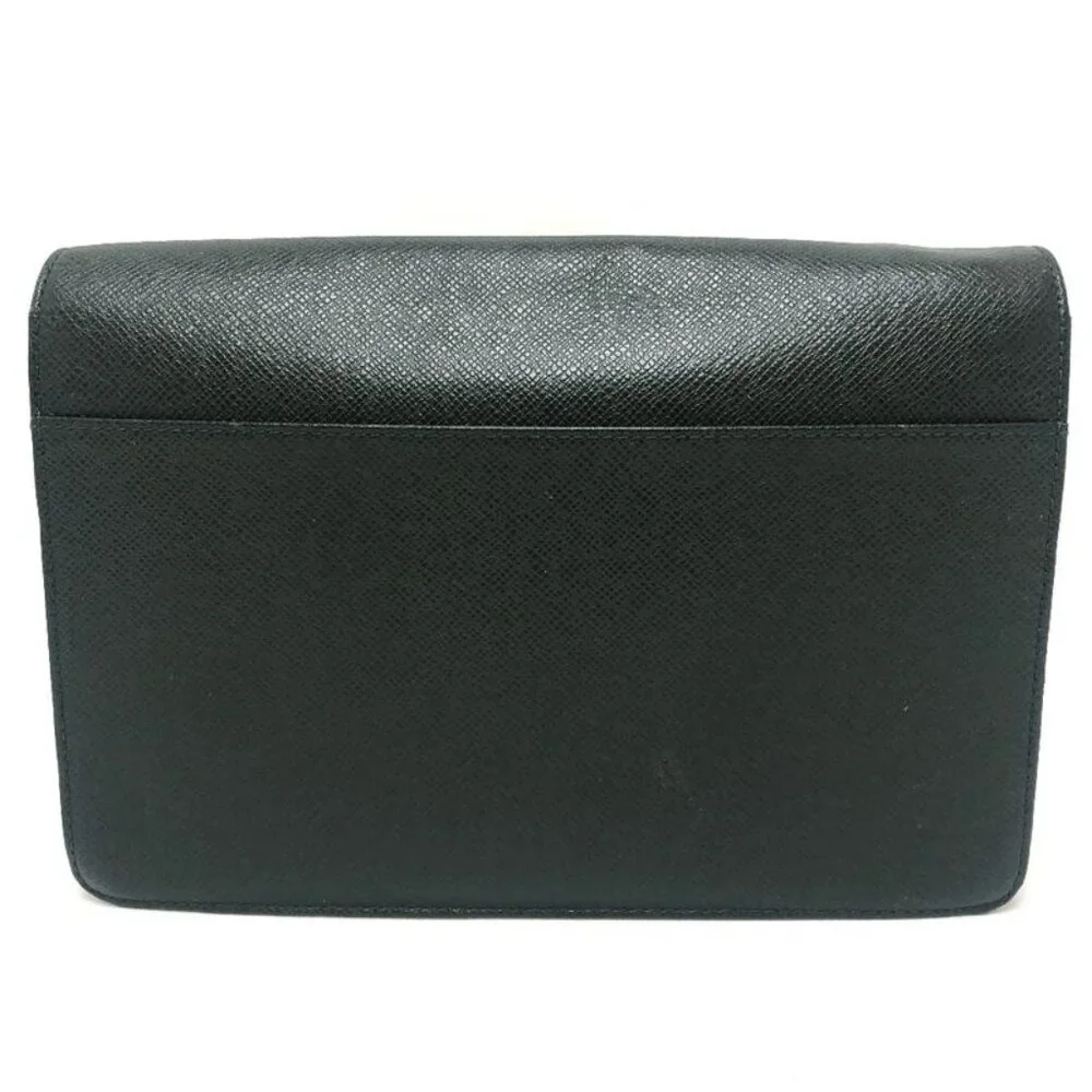 Louis Vuitton Second Bag Selenga Taiga Leather Epi Sea